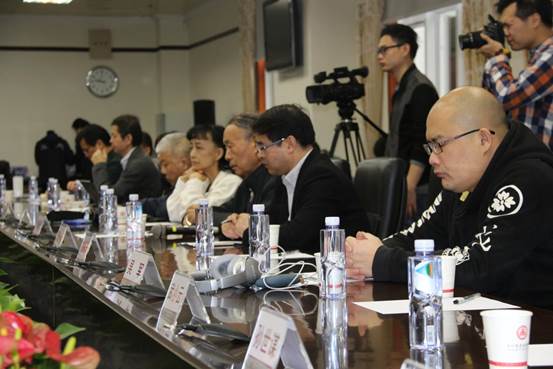 说明: 活动现场2